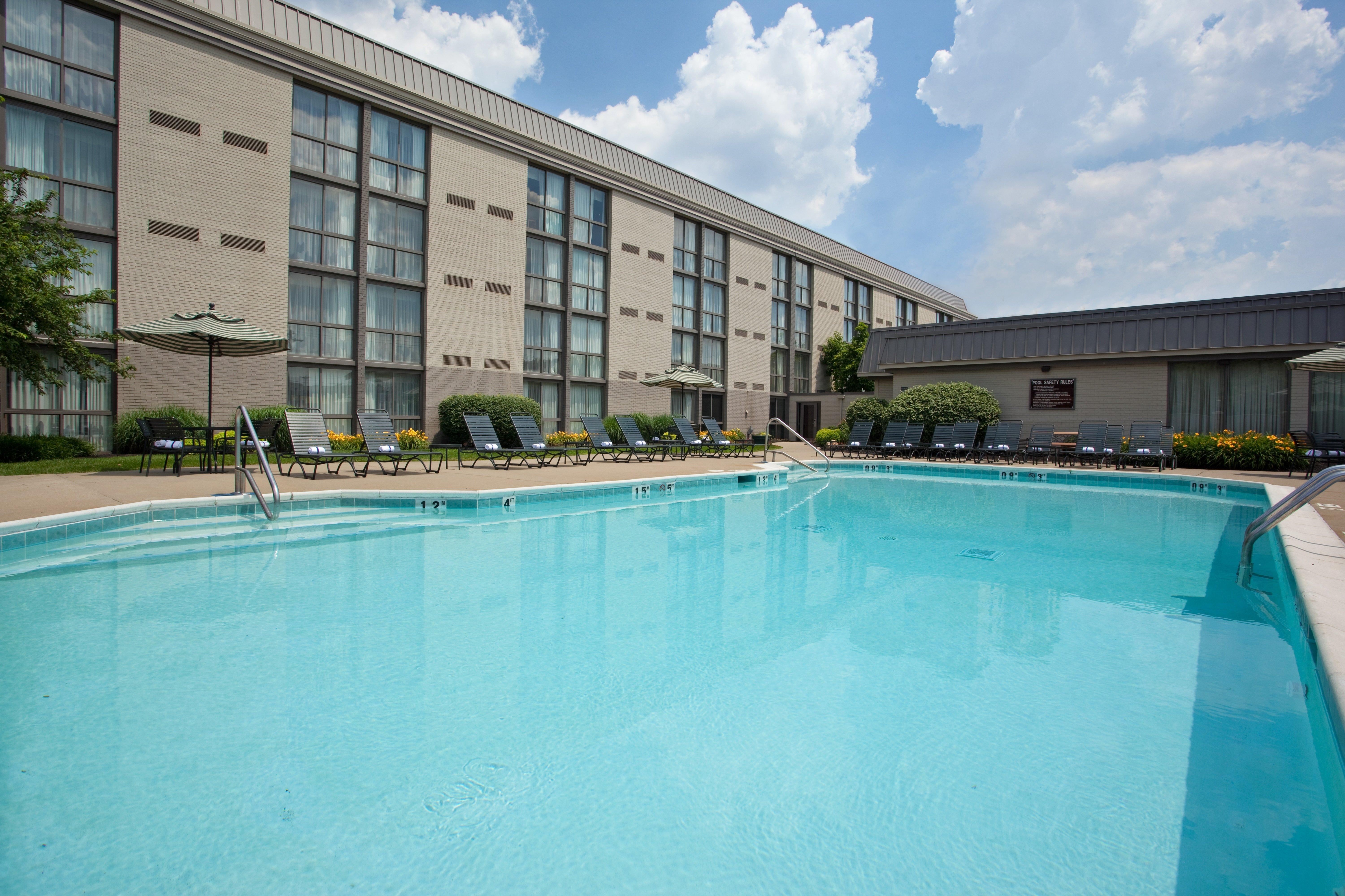Holiday Inn Cincinnati-Riverfront By Ihg Covington Exterior photo