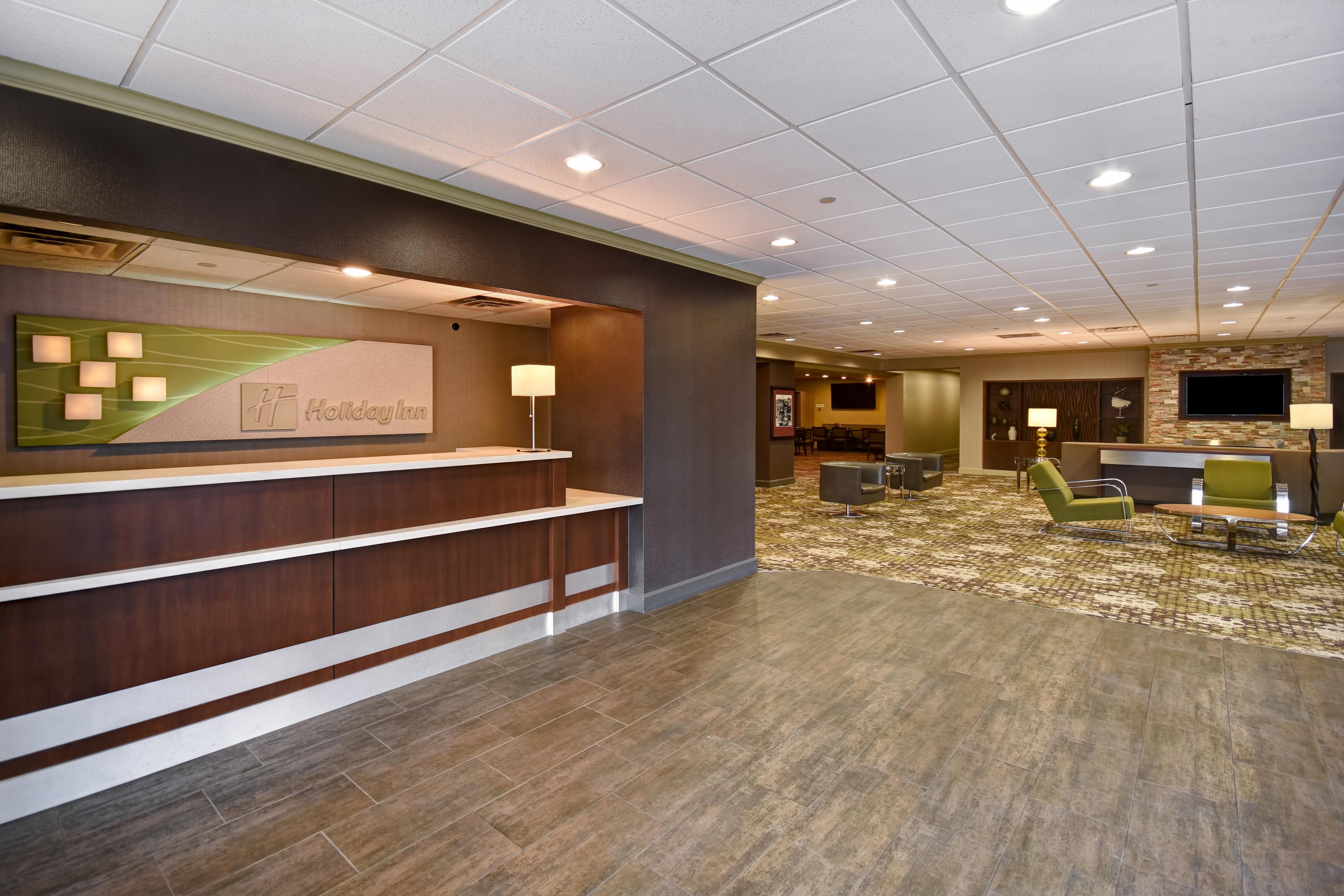 Holiday Inn Cincinnati-Riverfront By Ihg Covington Exterior photo